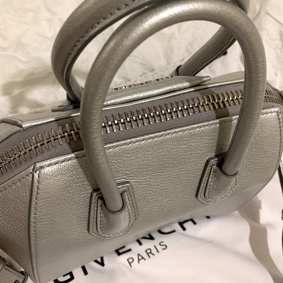 Givenchy Antigona Mini Bag - Picture 9 of 9